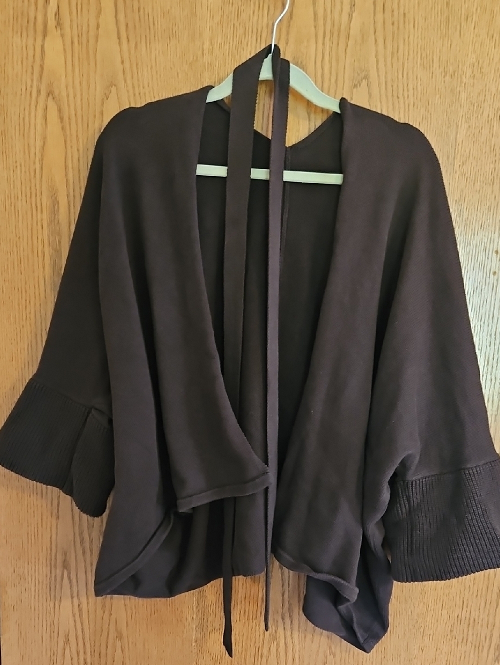 Avy & Co Mark Knit Wrap Cartigan In Chocolate
